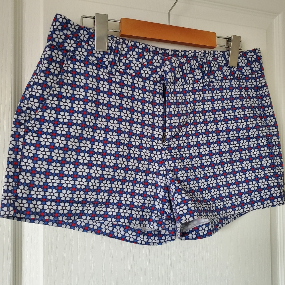 🍍GAP Factory Size 2 Art Deco Print Khaki Shorts